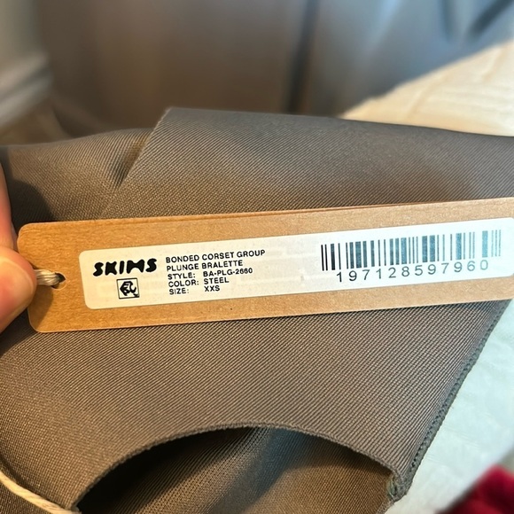 Skims bonded (B17) corset plunge bralette XXS in steel NWT - Picture 5 of 5